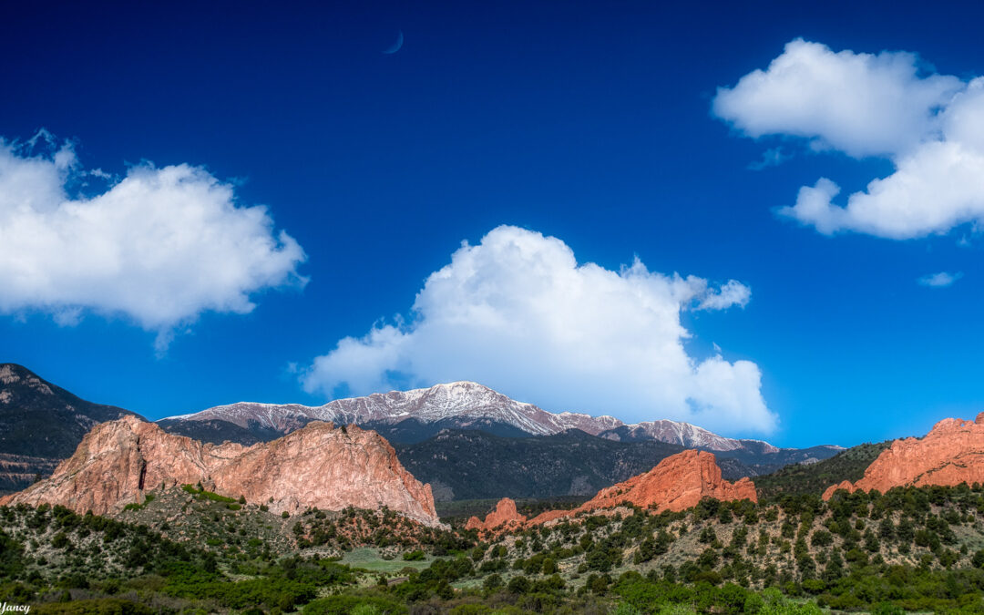 Colorado Springs Beautiful Outdoor Scenery and 5 other reasons to move to Colorado Springs