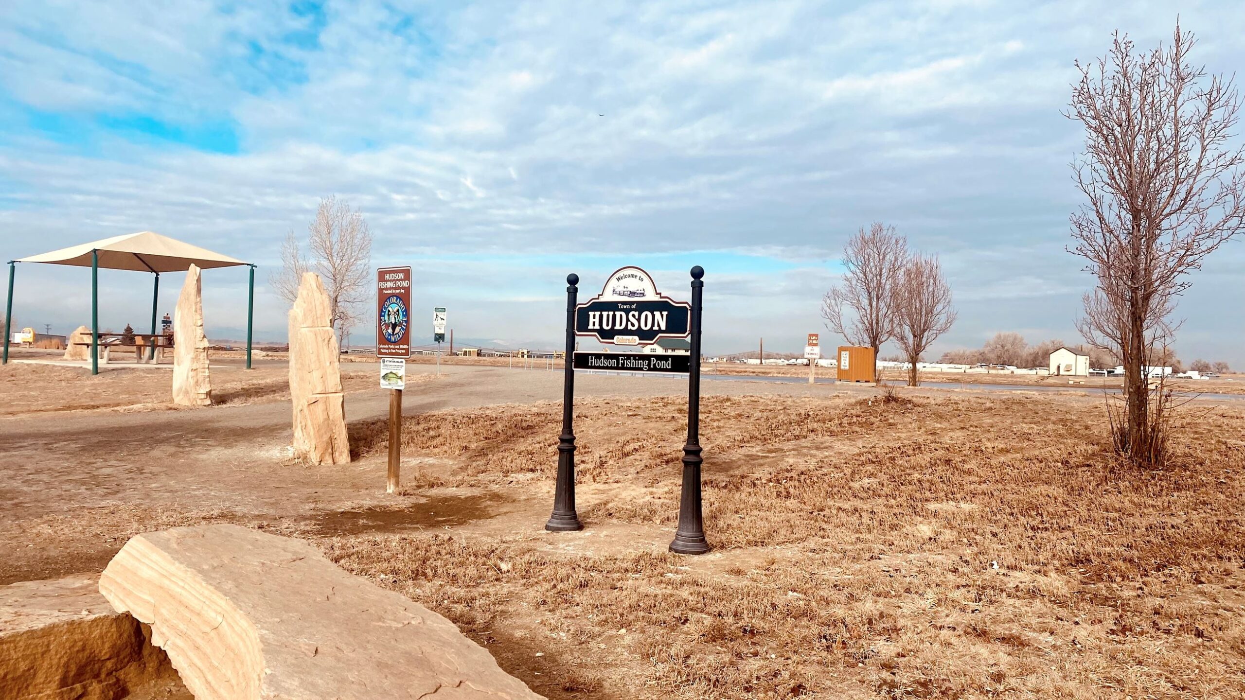 Hudson Colorado sign in park