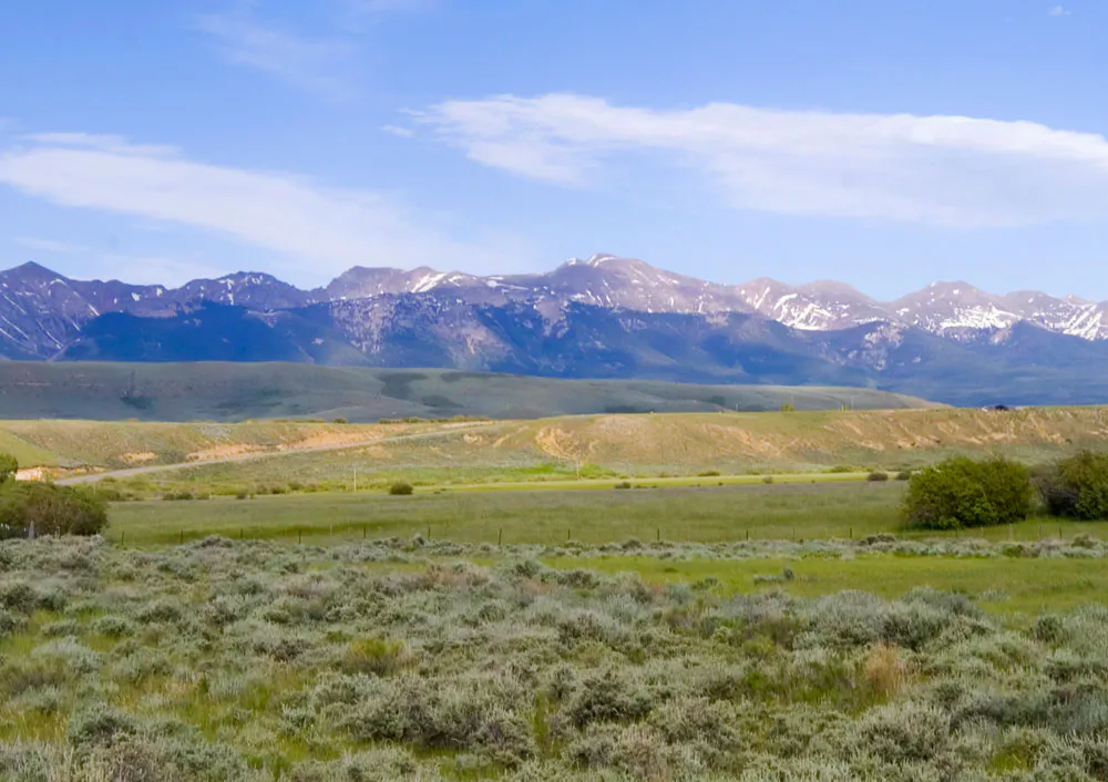 Mountain Range in Thornton Colorado